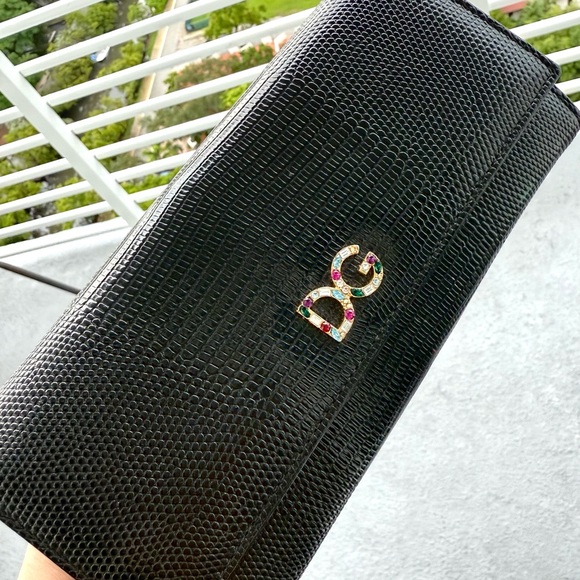 Dolce & Gabbana Iguana Print Calfskin Wallet. Crystal Color D&G detail